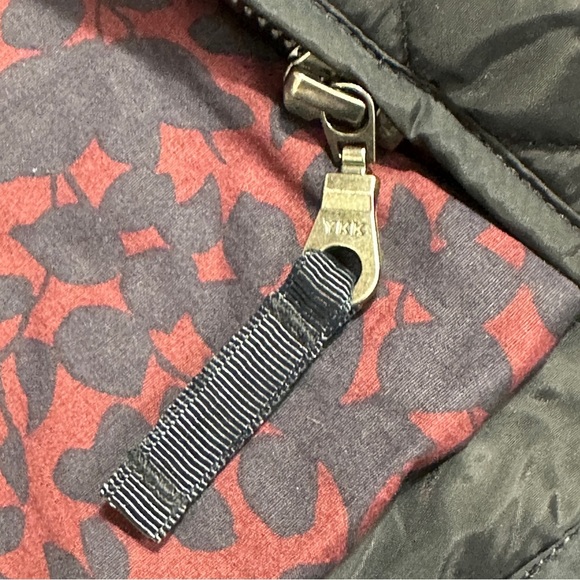 Hobbs London quilted jacket, navy, floral lining, size 6, classic, preppy, fall - Picture 10 of 14